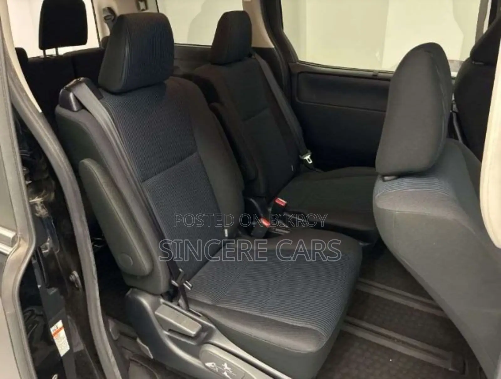Toyota Noah 2021 Black