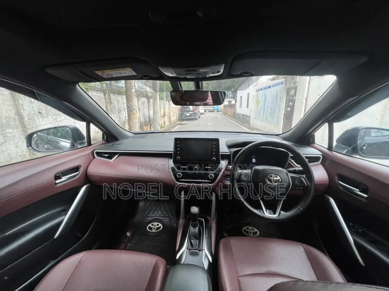 Toyota Corolla Cross 1.8 Hybrid AWD 2021 Black