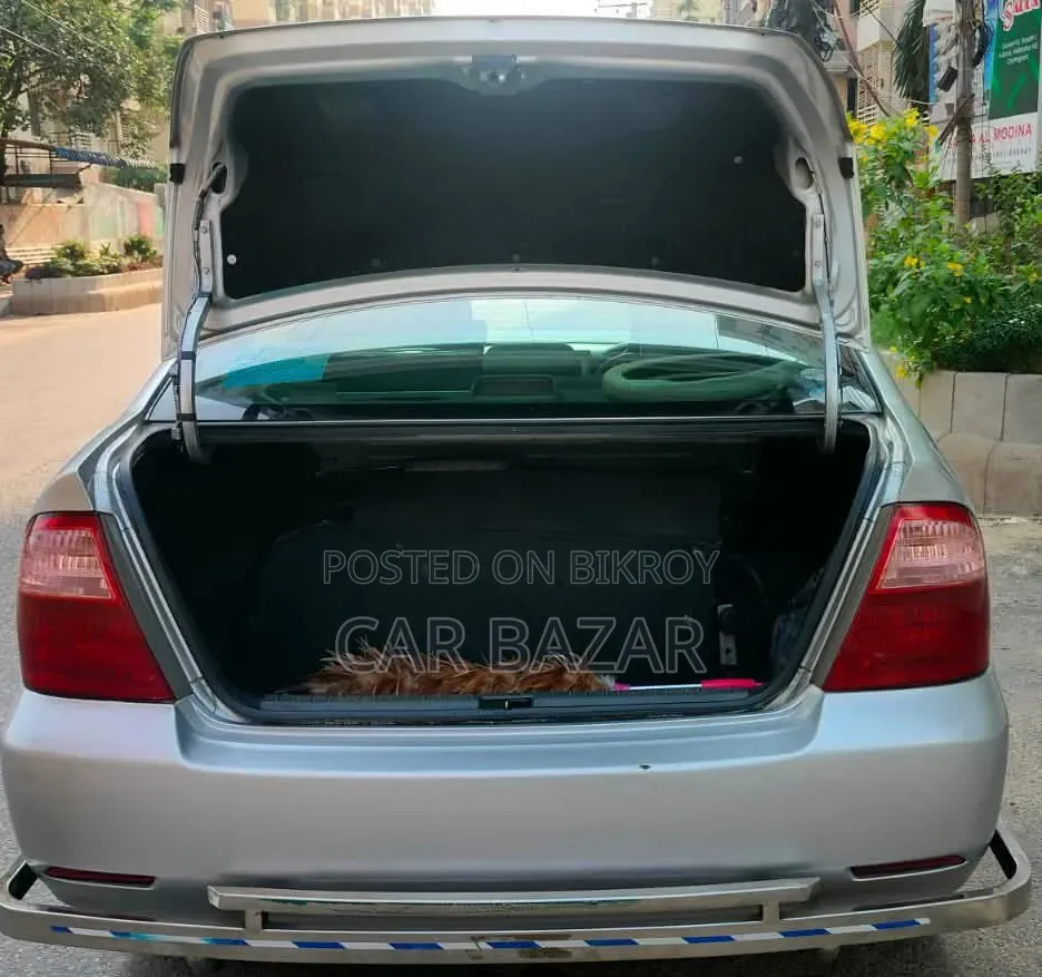 Toyota Corolla 2005 Silver