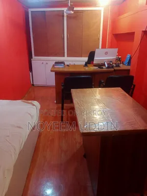 Fully decorated office or chamber for rent