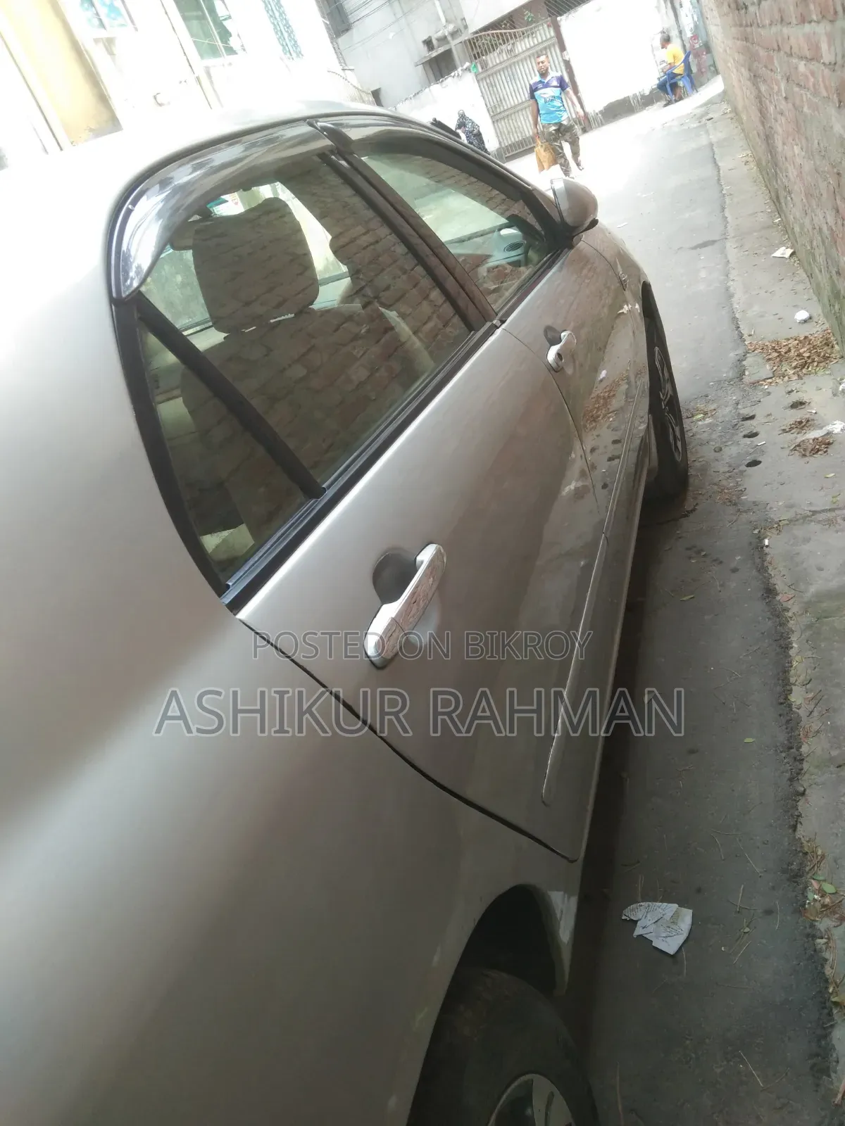 Toyota Corolla 2004 Brown