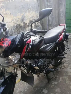 Bajaj Discover 125 2021 Black
