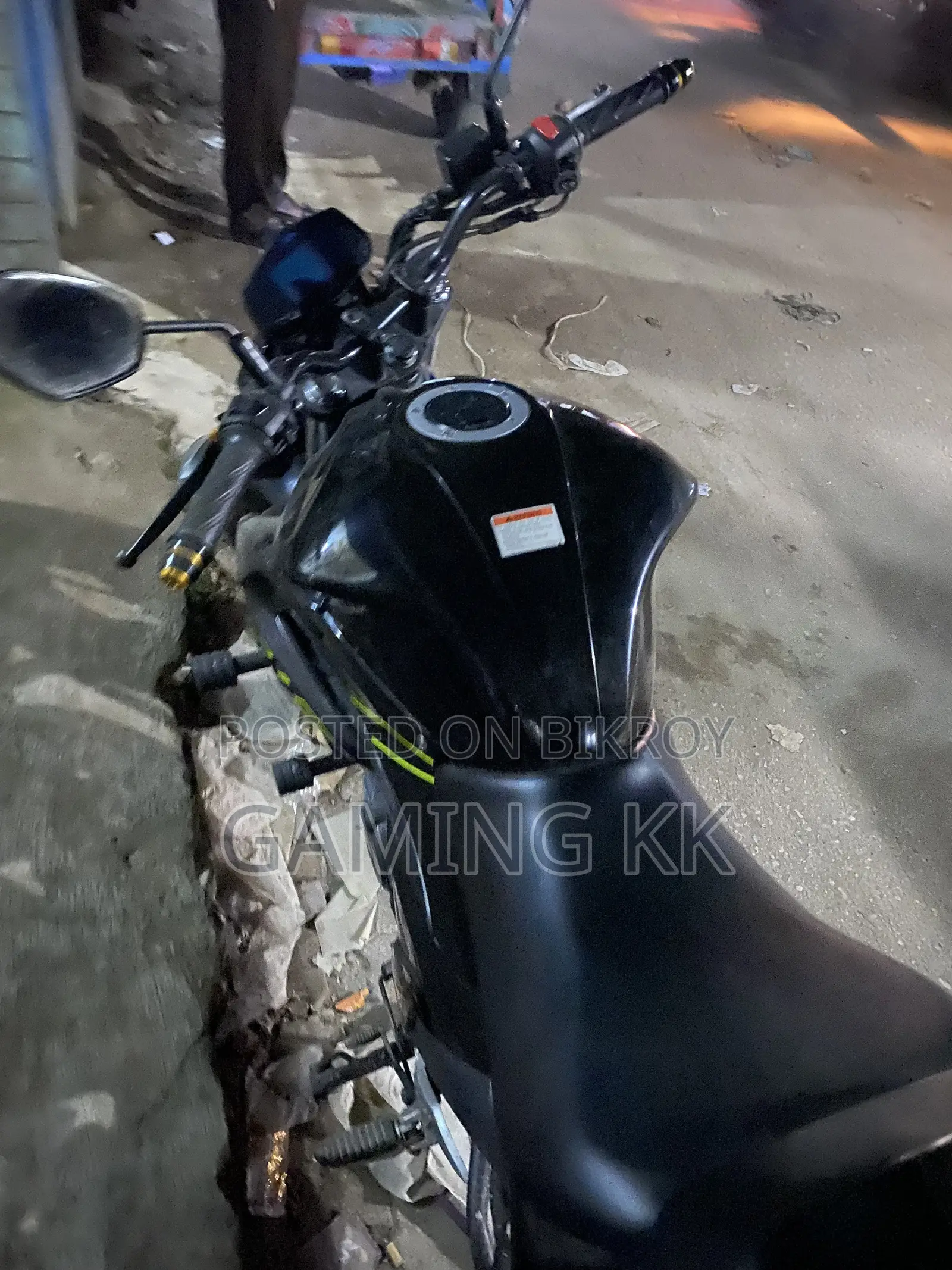Suzuki Gixxer Fi ABS 2025 Black
