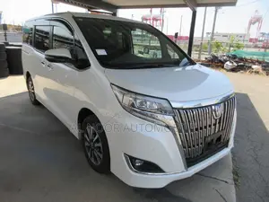 Toyota Esquire 2021 Pearl