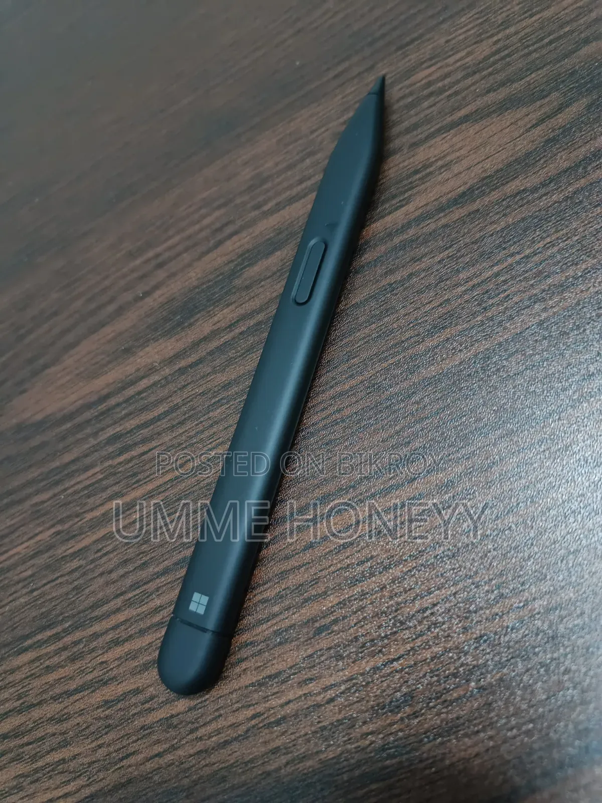 ল্যাপটপ মাইক্রোসফট সারফেস প্রো ৮ ৮জিবি ইন্টেল কোর আই৫ এসএসডি ২৫৬জিবি
