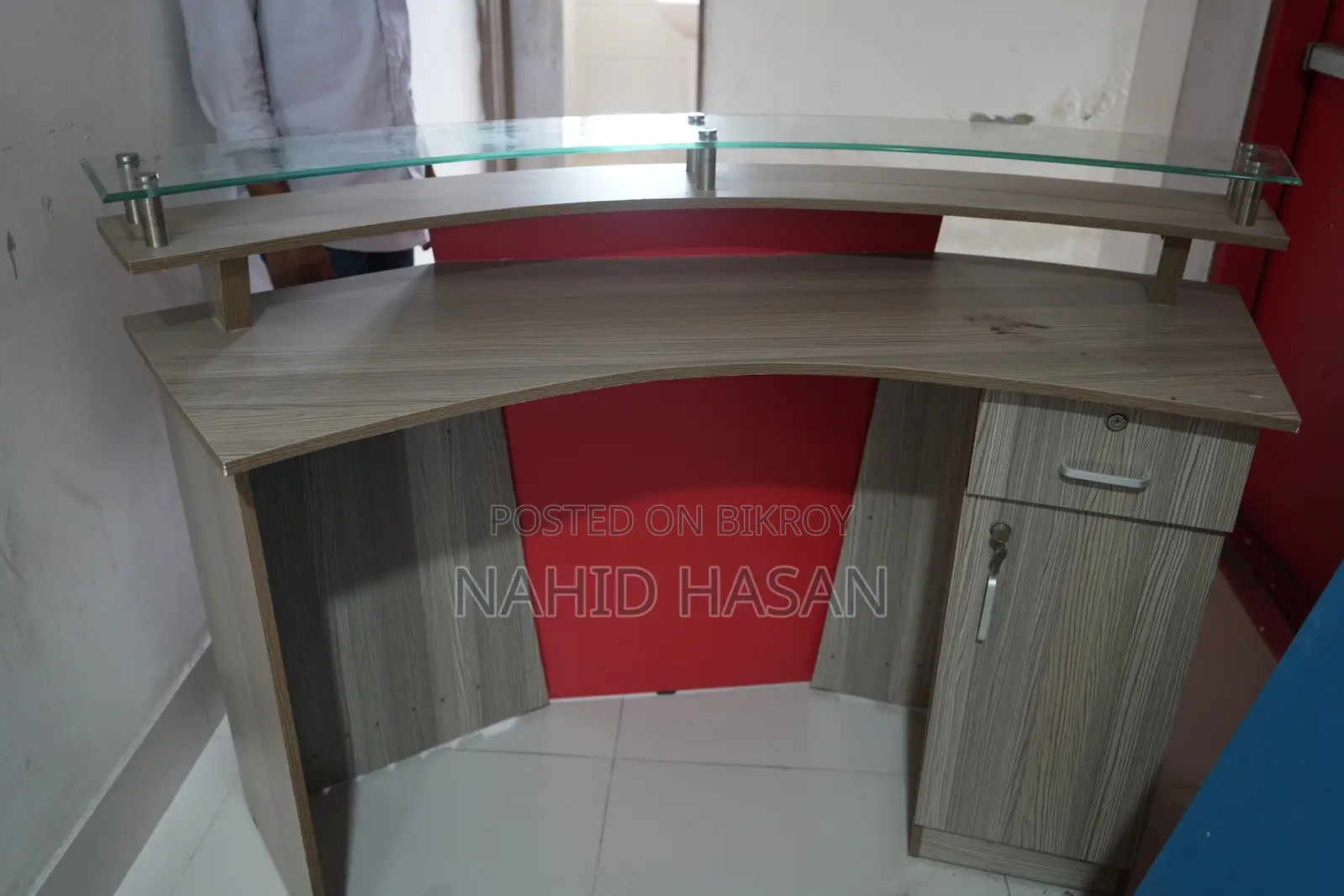অফিস রিসেপশন ডেস্ক