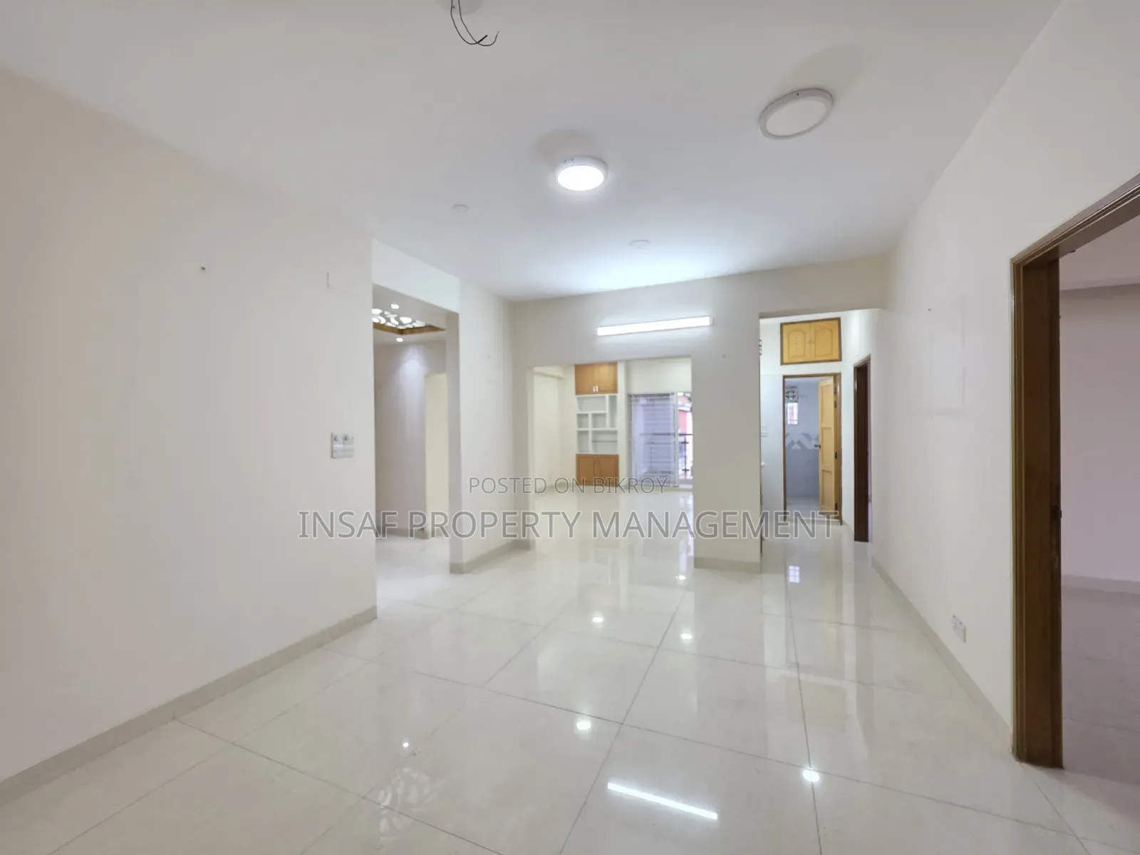 4bdrm Apartment in Gulshan for Rent