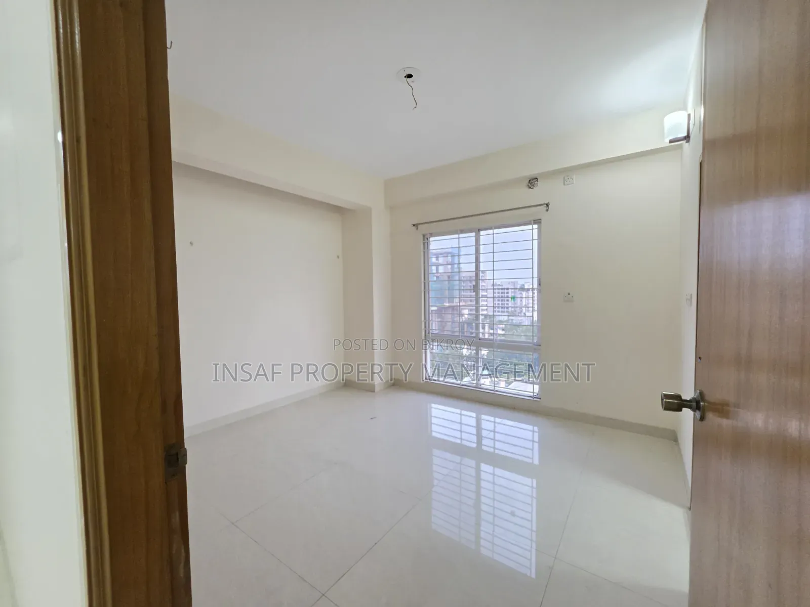 4bdrm Apartment in Gulshan for Rent