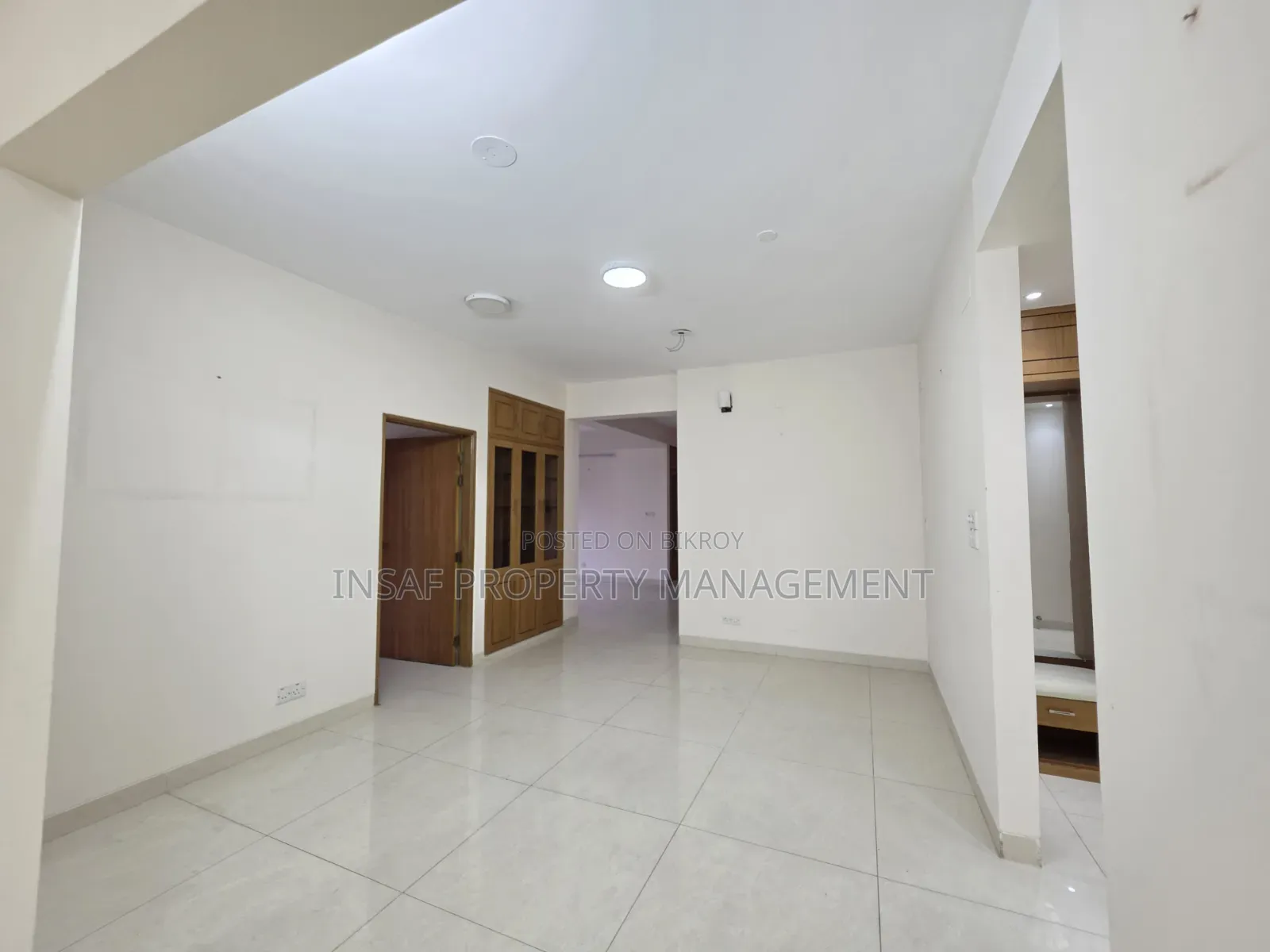 4bdrm Apartment in Gulshan for Rent