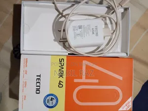 Tecno Spark 40 128 GB Bronze