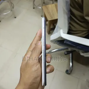 রিয়েলমি জিটি মাস্টার এডিশন ১২৮ জিবি হোয়াইট