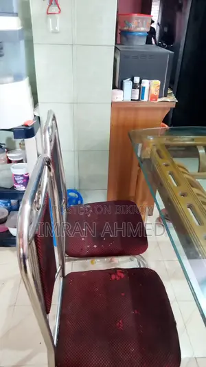 Dinning Table( Segun Timber) With 6 Mm Table Glass 4 Chair