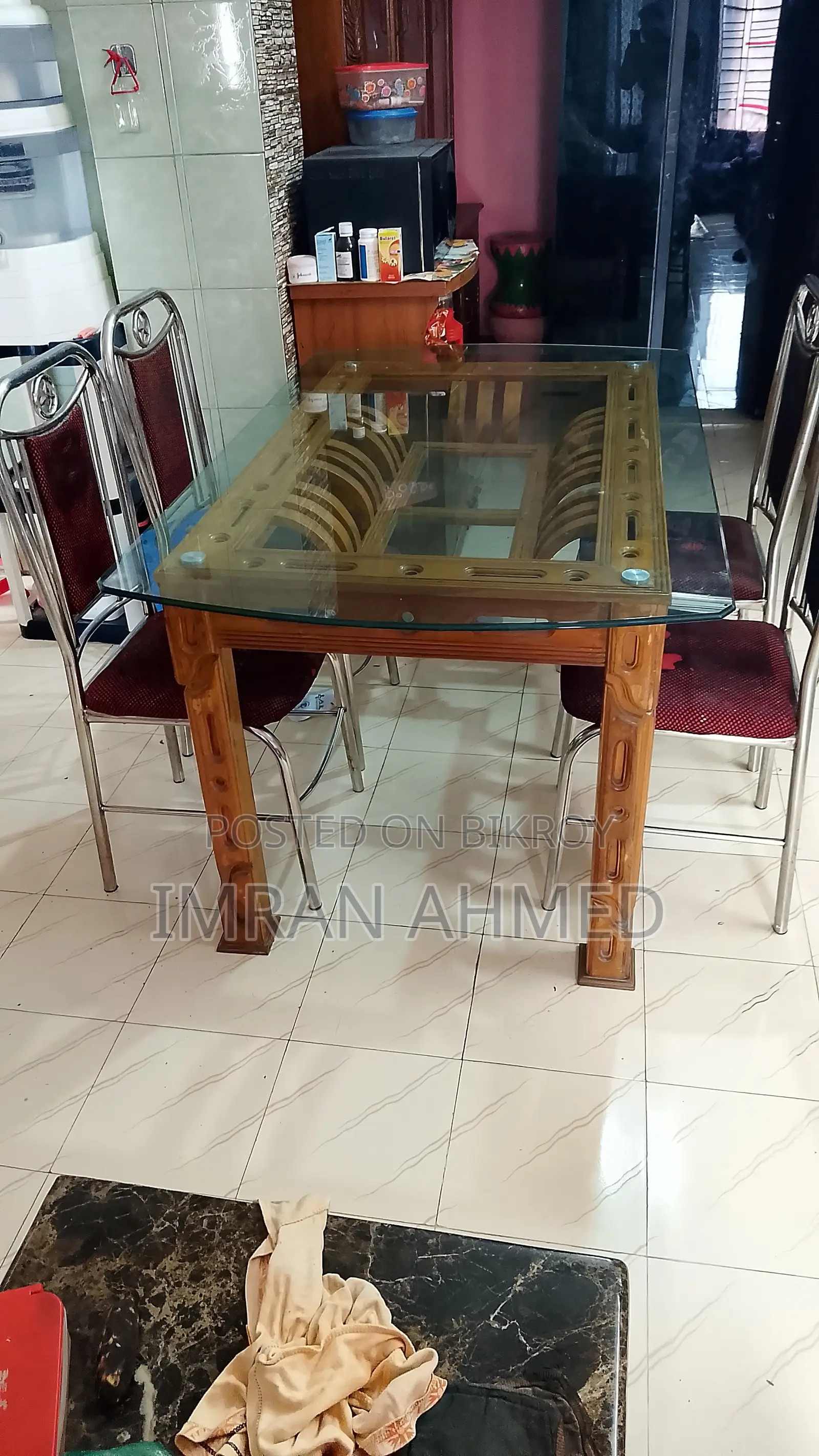 Dinning Table( Segun Timber) With 6 Mm Table Glass 4 Chair