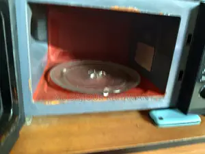 একটি ওভেন বিক্রি হবে