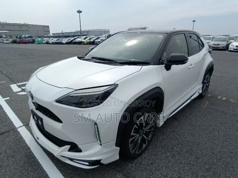 Toyota Yaris Cross 1.5 Hybrid FWD 2021 Pearl