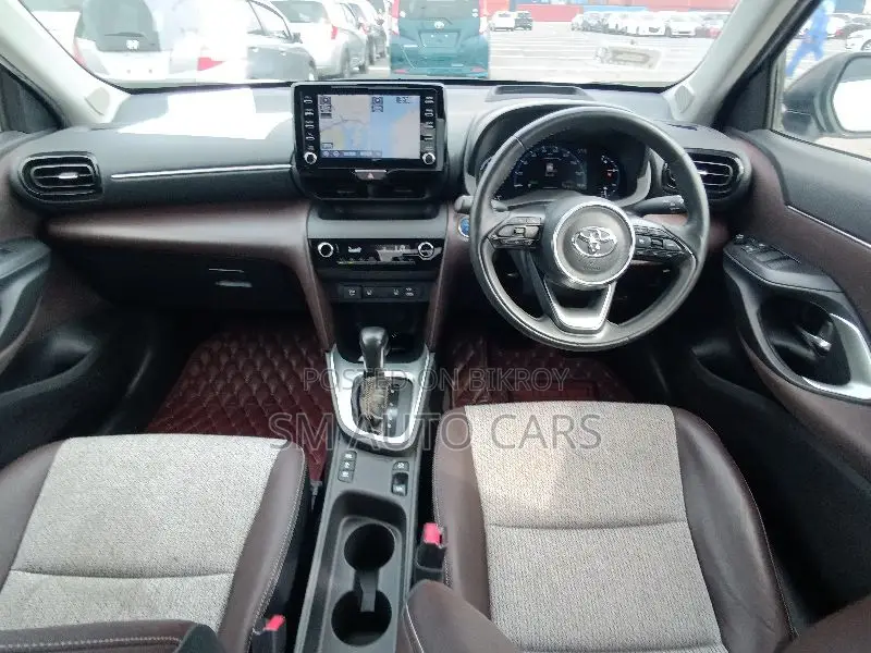 Toyota Yaris Cross 1.5 Hybrid FWD 2021 Pearl