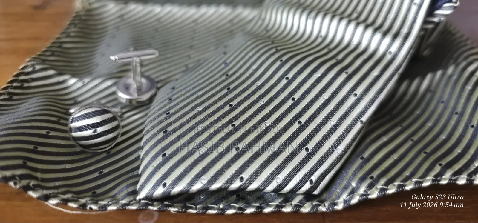 Suit Accessories (Used for 1 day)