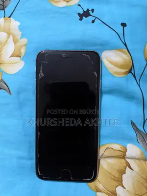 অ্যাপল আইফোন ৬এস ৩২ জিবি সিলভার