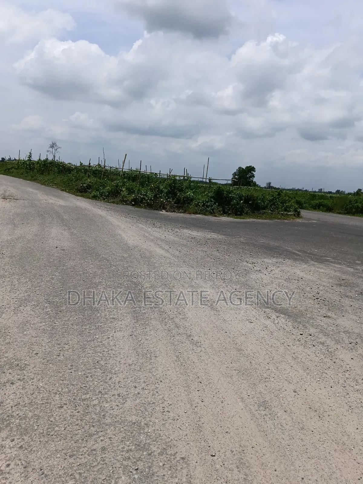 সেক্টর-২৬, রিভার ভিউ দক্ষিণ/পশ্চিম কোণার ১০ কাঠা প্লট বিক্রয়