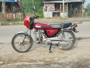 New Daelim E-Five 2010 Red