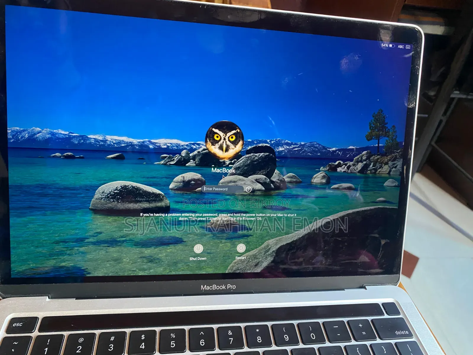 Laptop Apple MacBook Pro 2020 16GB SSD 512GB