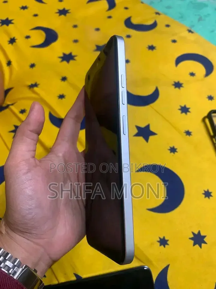 Tecno Spark 30C 128 GB White
