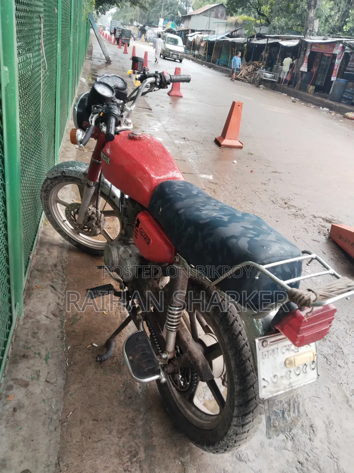 Honda 2002 Red