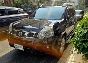 Nissan X-Trail 2.0 Petrol XE 2011 Black