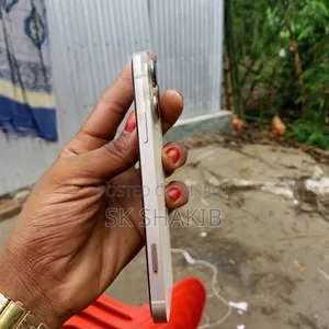 অ্যাপল আইফোন এক্সআর ১২৮ জিবি রোজ গোল্ড