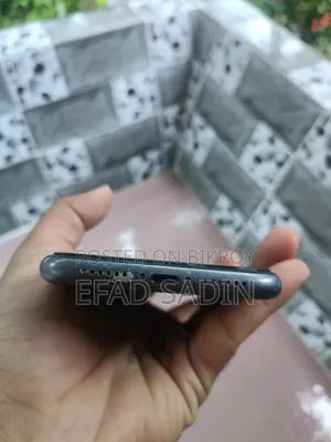 Apple iPhone 11 64 GB Black