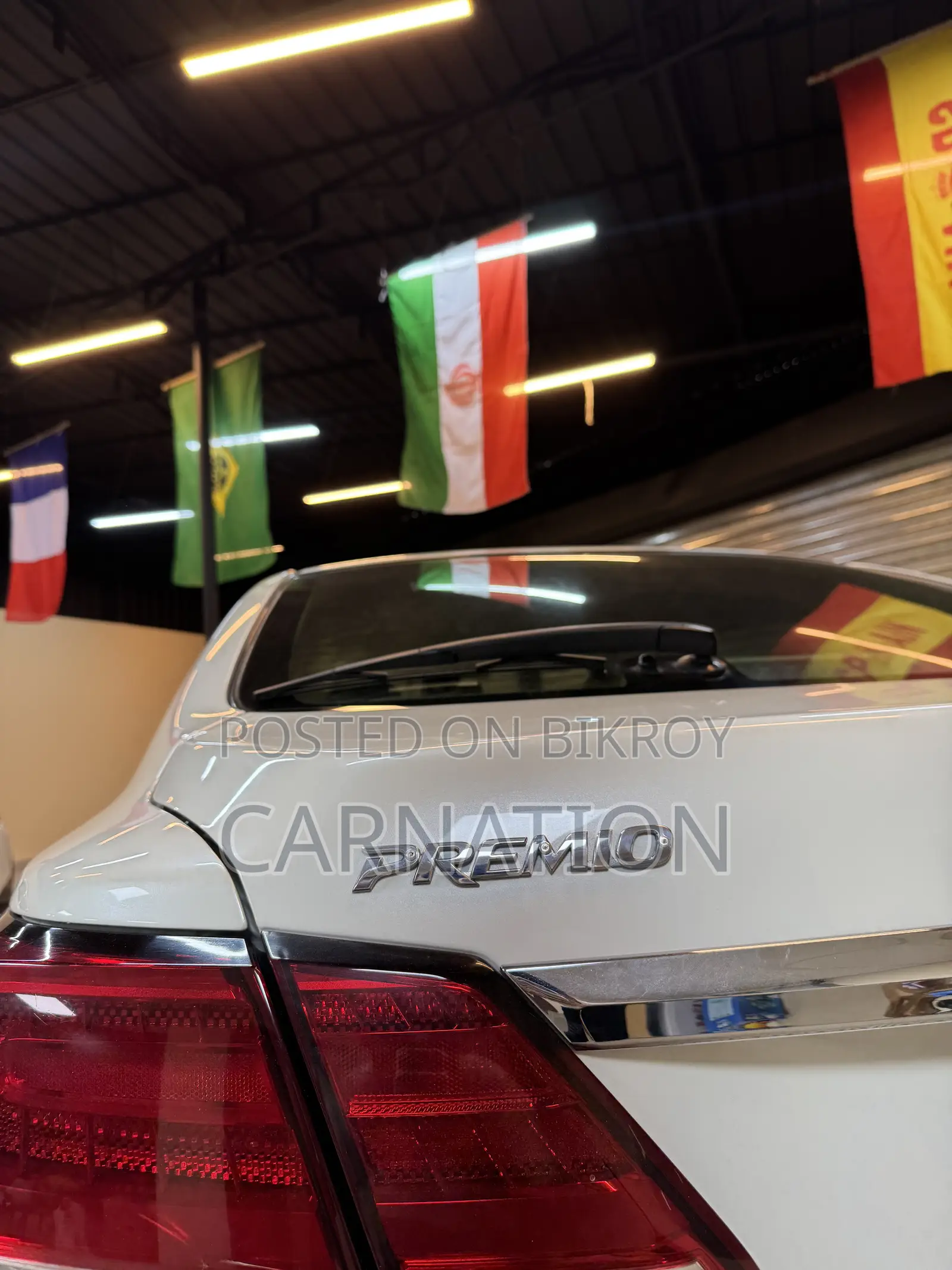 Toyota Premio 2016 White