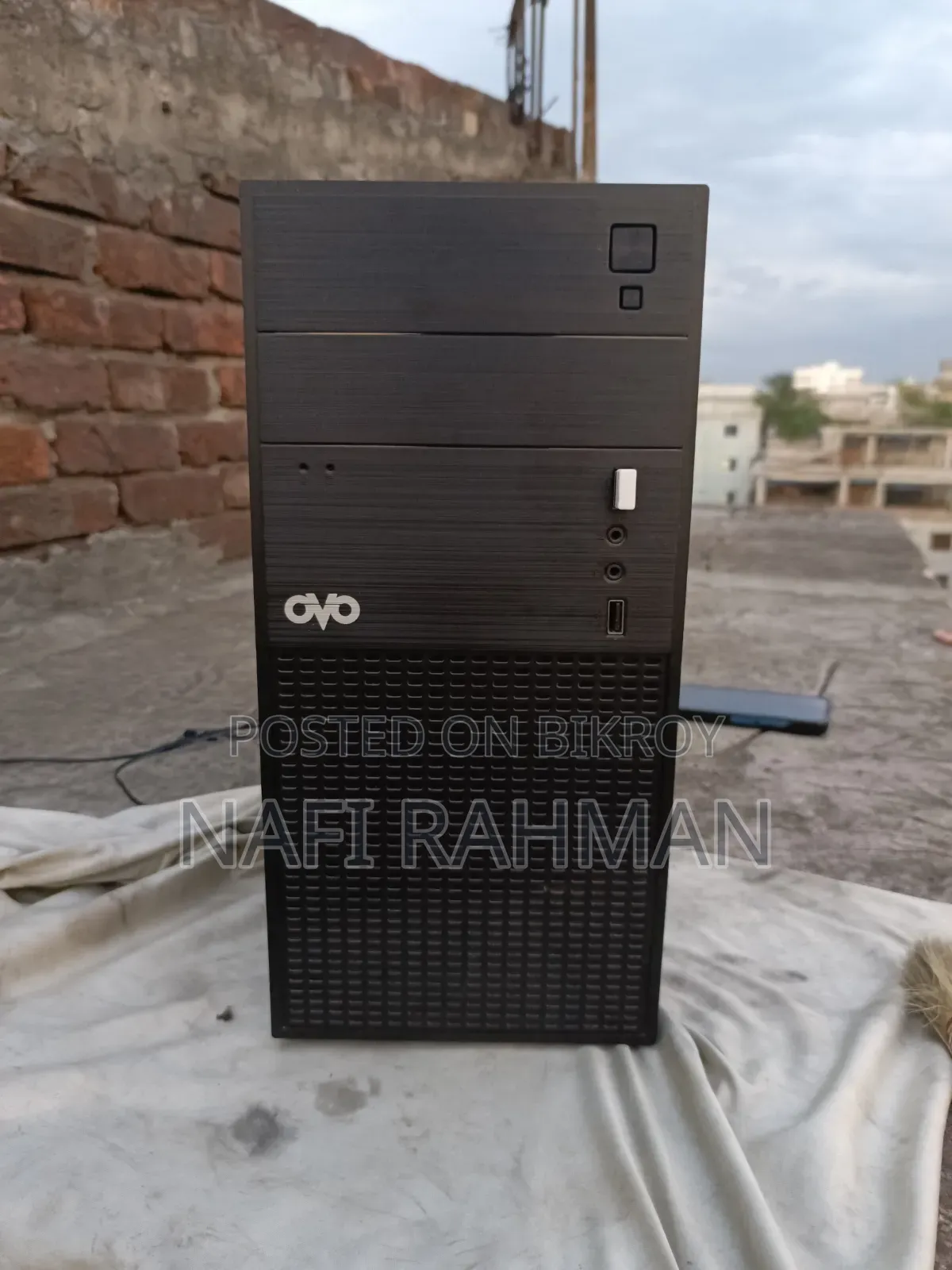 Desktop Computer 8GB Intel Core I3 SSD 128GB
