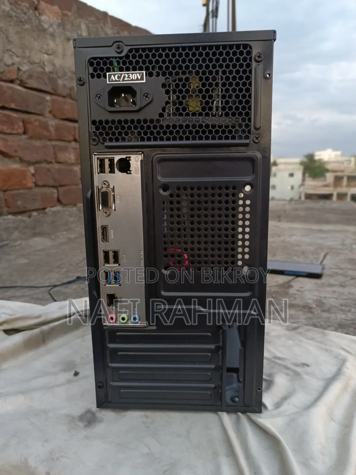 Desktop Computer 8GB Intel Core I3 SSD 128GB