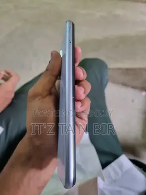 Vivo Y12s 32 GB Blue