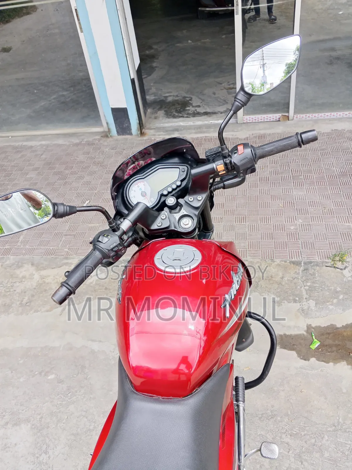 Bajaj Pulsar 150 2018 Red