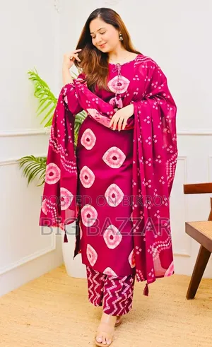 চুনরি প্রিন্ট থ্রি পিস