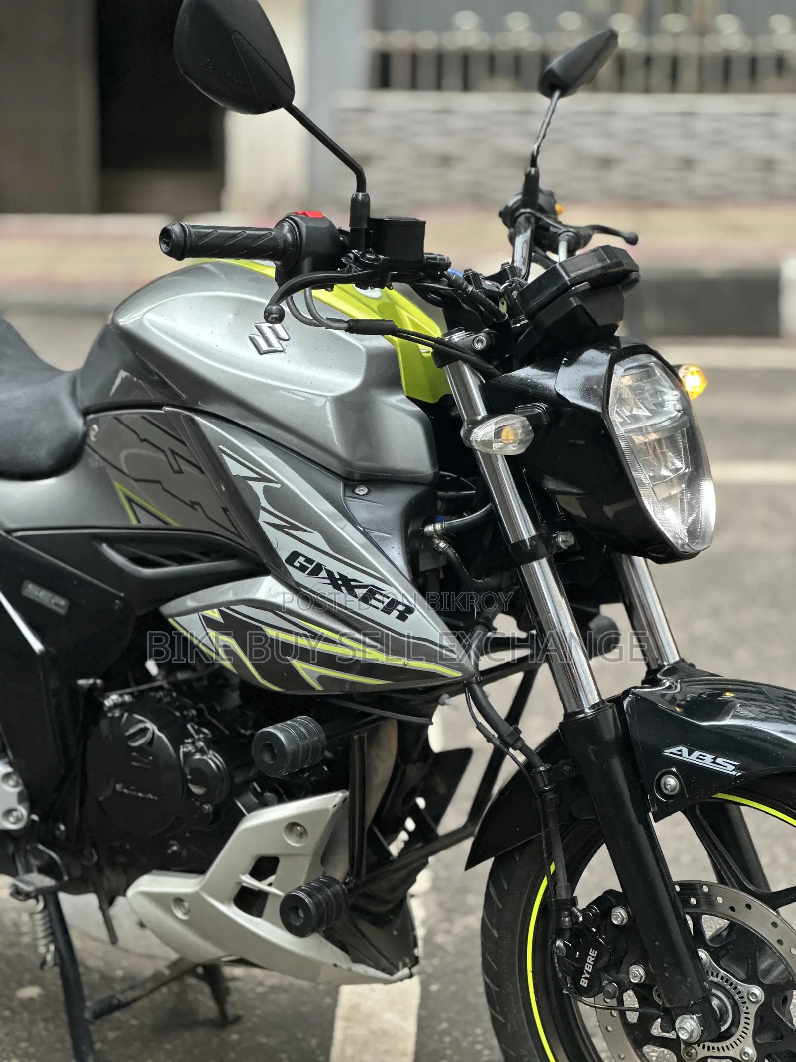Suzuki Gixxer Fi ABS 2026 Gray
