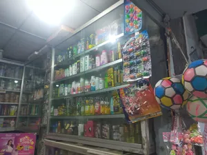 কসমেটিকস ডিসপ্লে