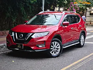 Nissan X-Trail 2.0 Hybrid AWD 2018 Red