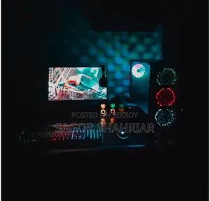 Desktop Computer Gigabyte 8GB AMD SSD 256GB