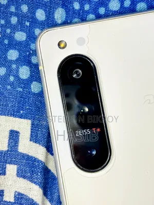সনি এক্সপেরিয়া ৫ ৪ ১২৮ জিবি সাদা