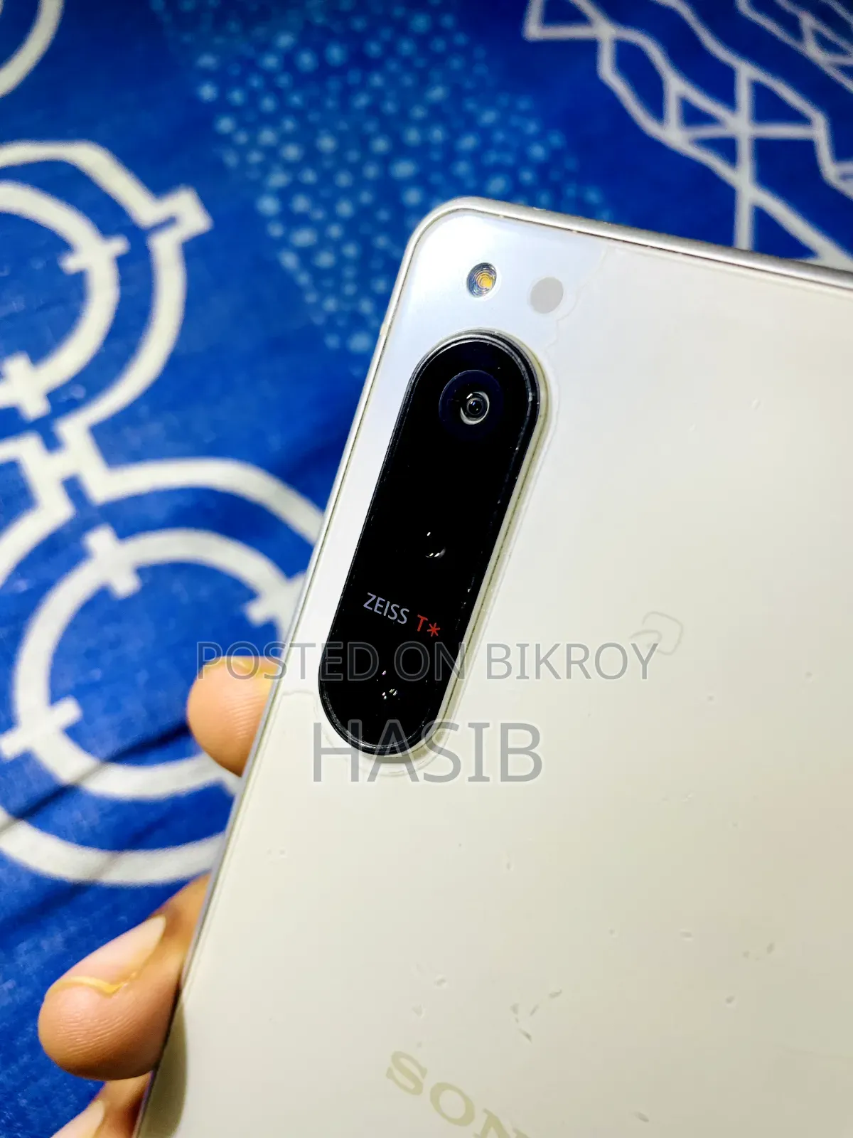 সনি এক্সপেরিয়া ৫ ৪ ১২৮ জিবি সাদা