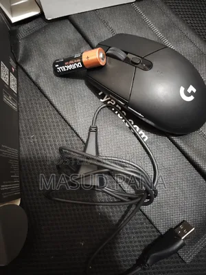Logitech G304 Lightspeed Wireless Black Gaming Mouse