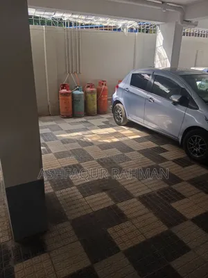 3-bedroom Apartment in Khulshi for rent