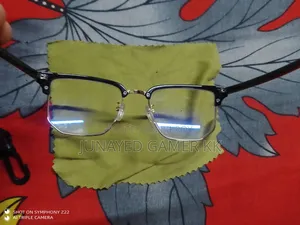 ব্লু কাট গ্লাস