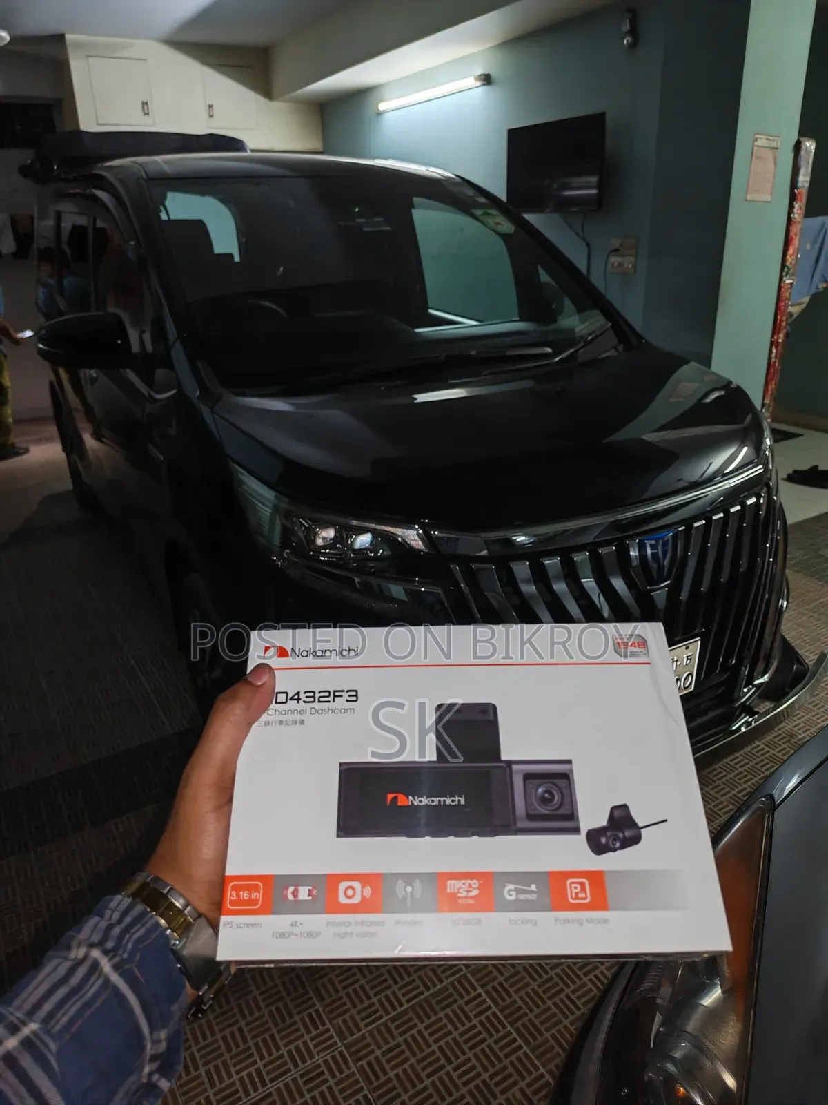 Nakamichi ড্যাশ ক্যামেরা