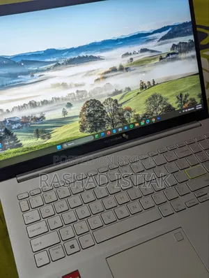 Laptop Asus Vivobook 15 8GB AMD Ryzen 7 SSD 512GB