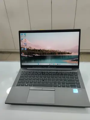 Laptop HP ZBook Firefly 15 G7 16GB Intel Core I5 SSD 512GB