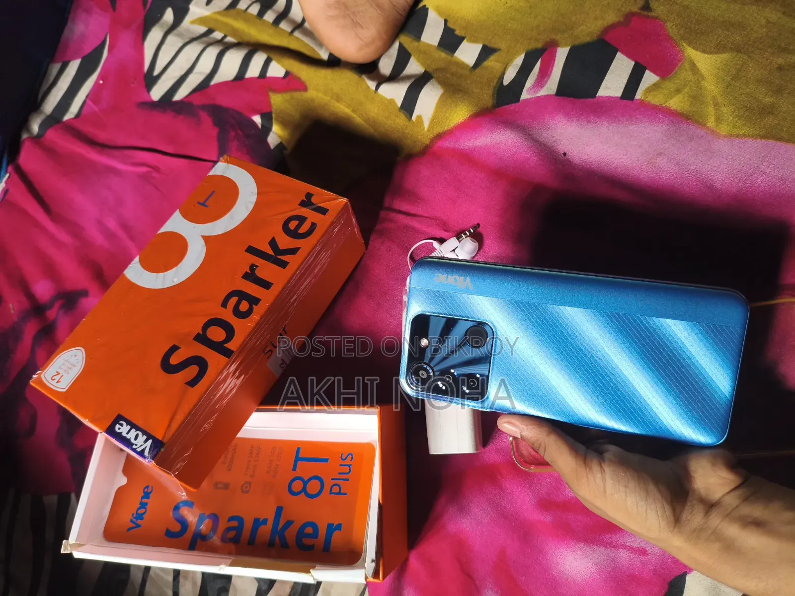 Vfone 4 GB Blue