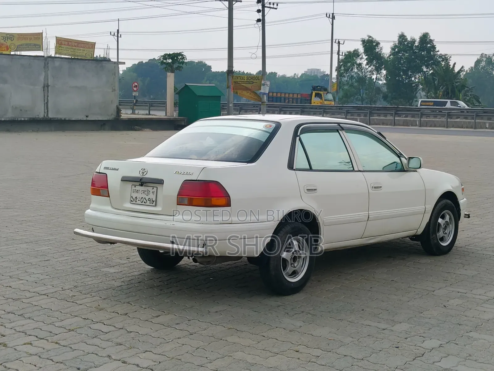 Toyota Corolla Sedan Automatic 1996 Beige